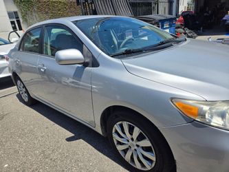 Corolla, great car ! Dependable. Ready for new owner