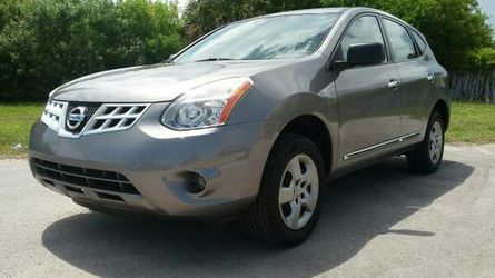 2009 nissan rogue con 2000 tu la manejas finananceada