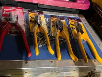 BRANDNEW PLIERS $20 each