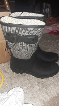 Rain boots