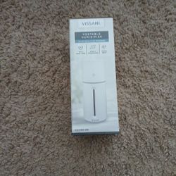 VISSANI Portable Humidifier Cool Mist, 10 Hr Run Time