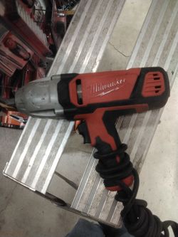 Milwaukee Corded Impact Wrench ( used)