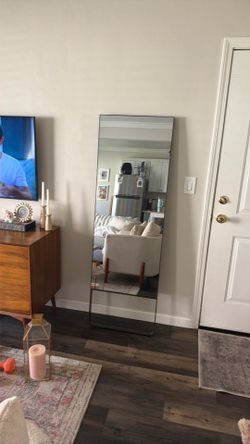 The Mirror by Lululemon | Full-Length Smart Fitness Mirror | Excellent Condition