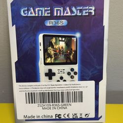 Game Master R36S 3.5" IPS Handheld Console 64GB Green