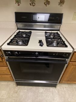Gas Stove With Hood