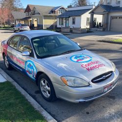 2003 Ford Taurus