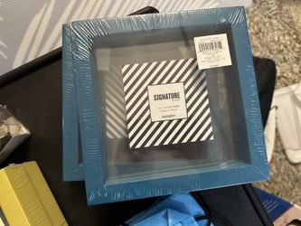 Two 7X7 Float Frame Teal/green Color