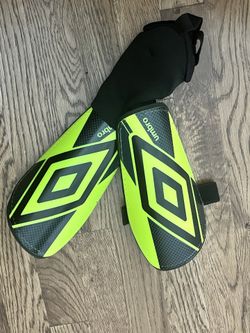 UMBRO adult Shin Guards