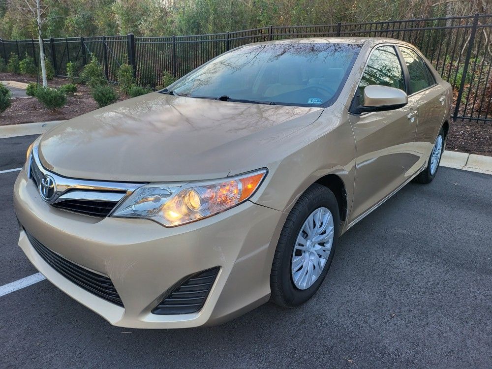 2012 Toyota Camry for Sale in Raleigh, NC - OfferUp