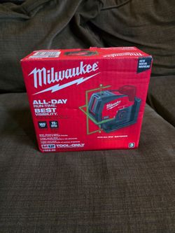 Milwaukee Laser Level BNIB