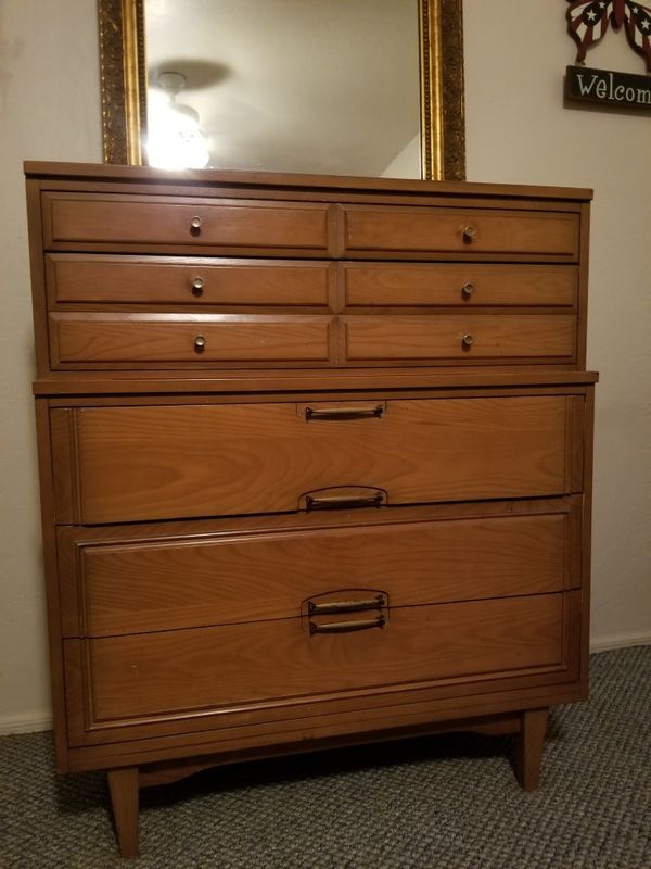 Beautiful Antique 5 Drawer Dresser Solid Hard Mountain Ash Wood Beautiful Antique 5 Drawer Dresser Solid Hard Mountain Ash Wood Great Condition L A Period Furniture Mfg Co