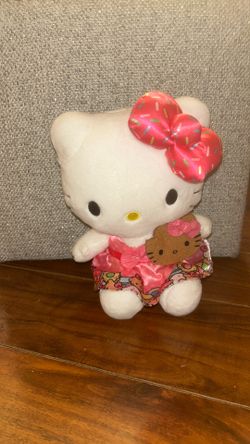 2 hello kitty cafe plushies
