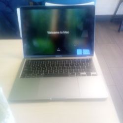 Macbook Pro With Touch bar 