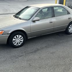 1998 Toyota Camry