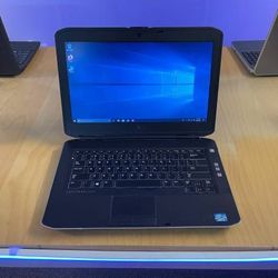 DELL laptop win 10 Like new