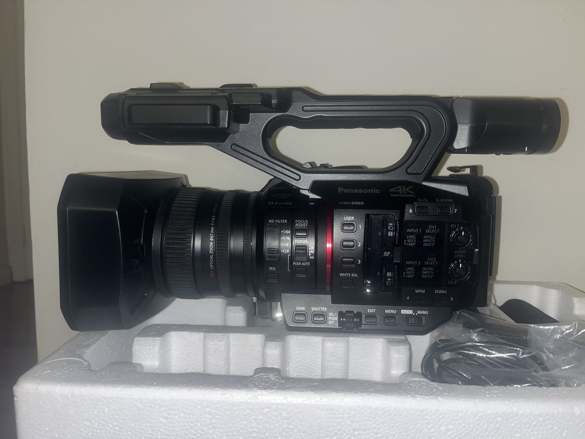Panasonic HC-X20