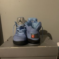 Jordan 5 Retro (UNC University Blue