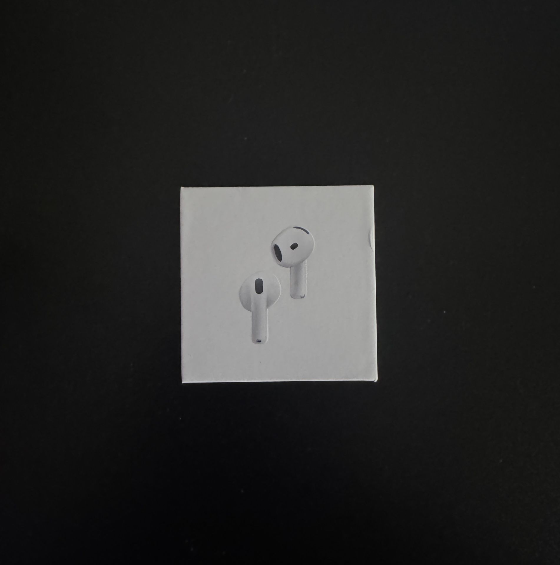 Apple AirPods (4th Generation) With Active Noise Cancellation (ANC)