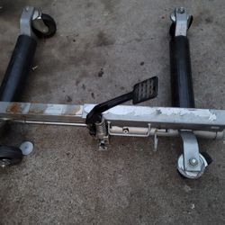 Gato Para Mover Coche. $ 30