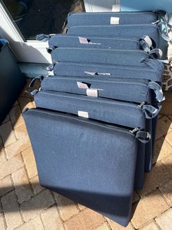 Outdoor cushions sunbrella 17x21 set of 8