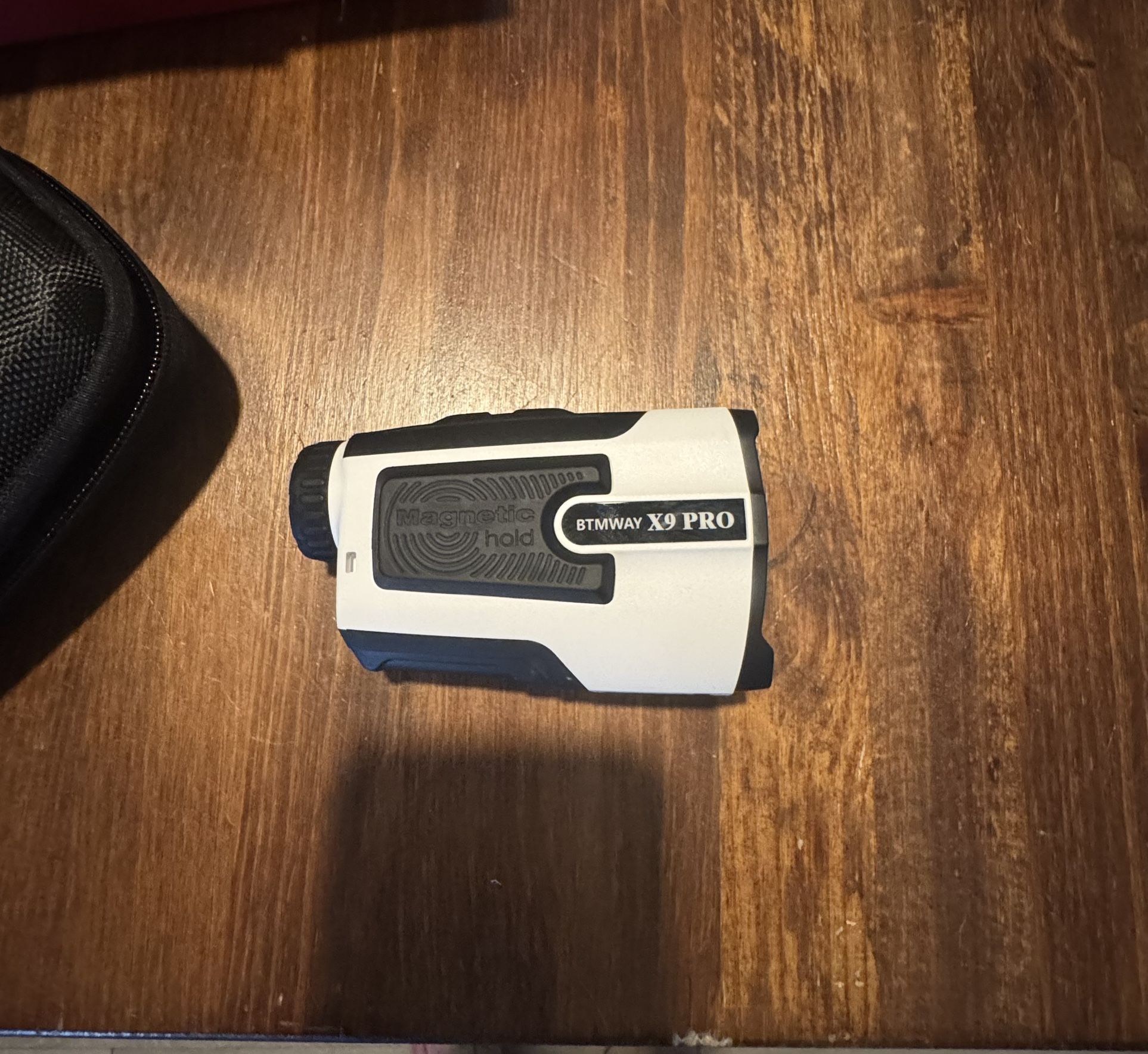 BTMWAY X9 PRO Rangefinder w/ Case