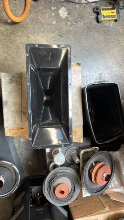 B52 High Frequency Horn