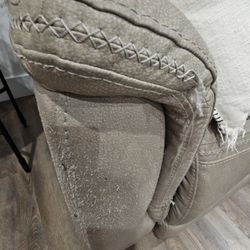 Couch Recliner/ Powered Ashley Fruniture Couch