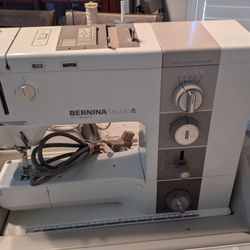 Bernina Sewing Machine 