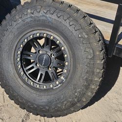 New Toyo SXS tire 33X9.5R15 with VISION Beadlock Wheel Can Am X3 4/137
