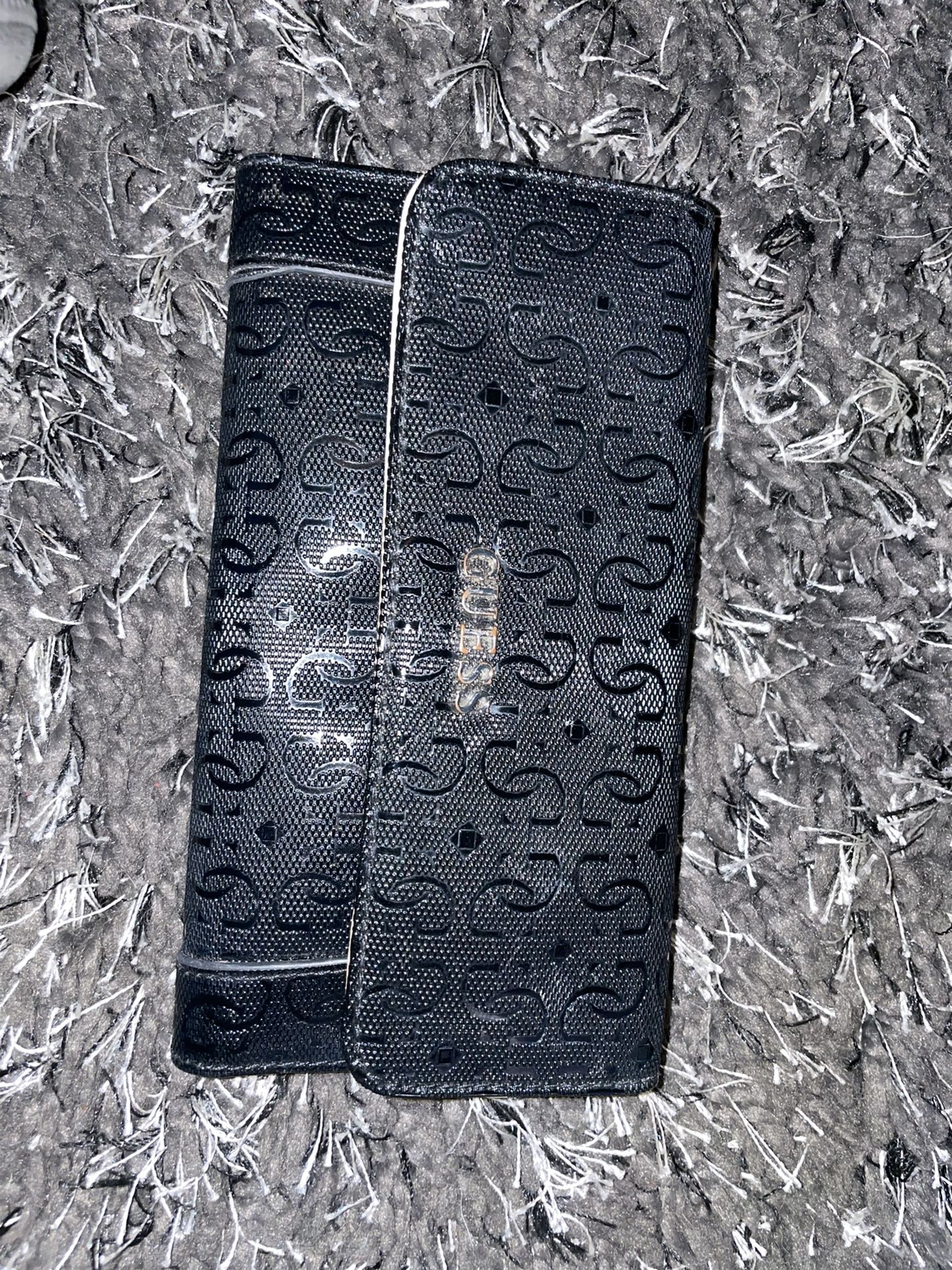 Guess Wallet