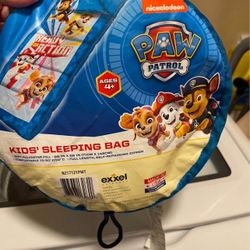 Kids paw patrol, sleeping bag and pillow