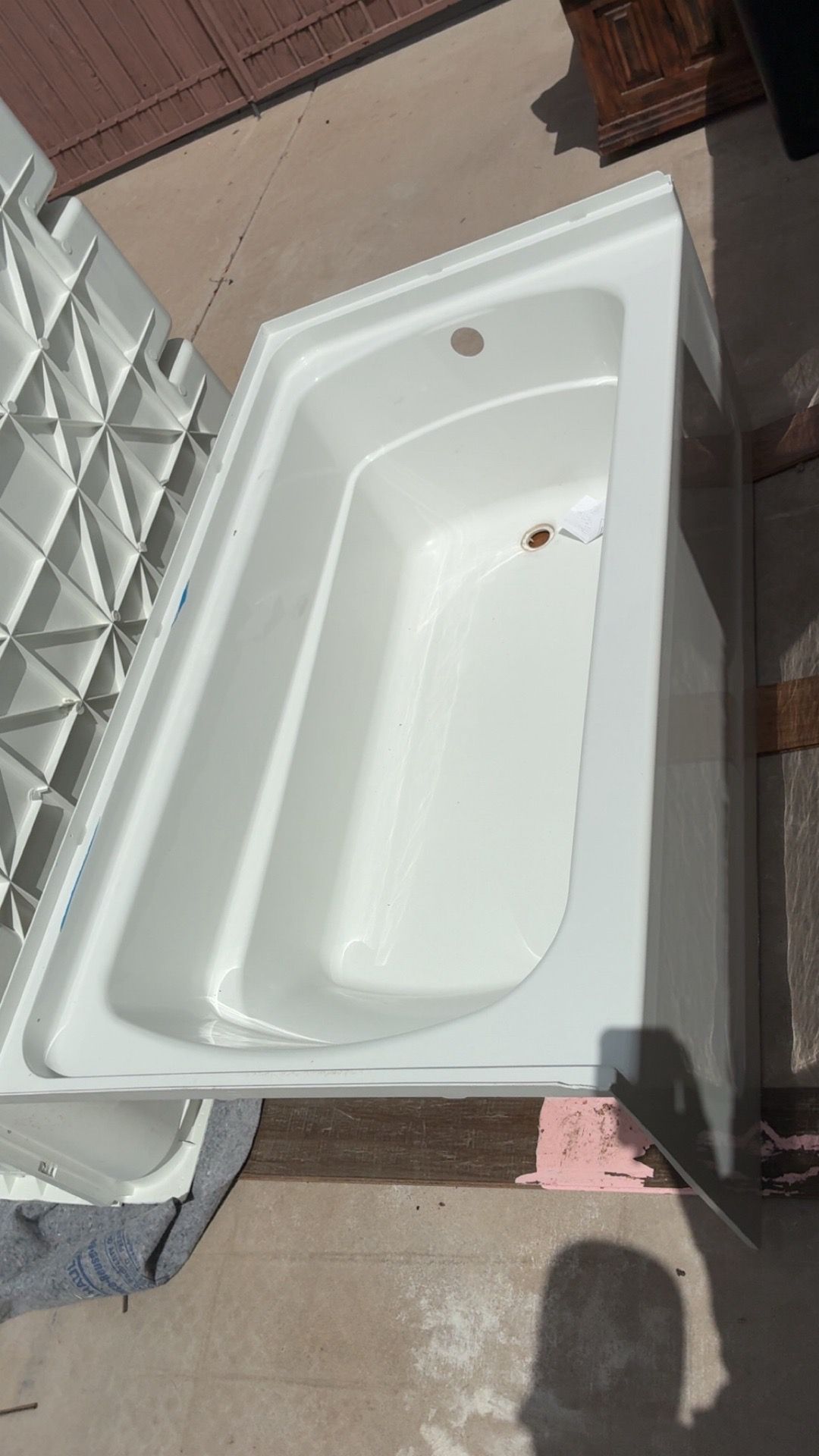 STERLING ACCORD SERIES 36”x 60” tub & 3-piece surround