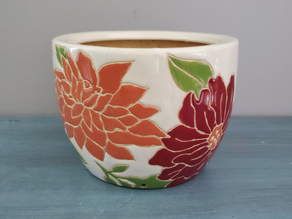 Vintage Ceramic Flower Pot/Planter