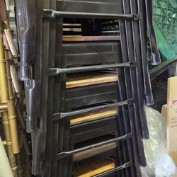 24 Bar Stools For 450