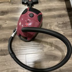 Bissell Vacuum Cleaner/Aspirateur