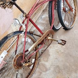 2 SCHWINN 5 SPEED Cruisers $150.00 For BOTH 