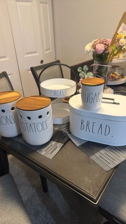 Set Kitchen  containers