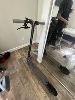 Electric Scooter (Aovo Pro)
