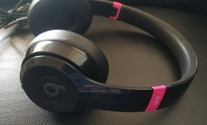 Beats by dr dre solo 2. Black used in good condition