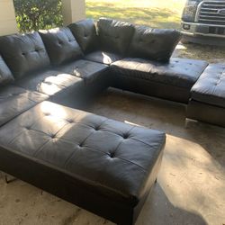 Sectional Couch/Sofa