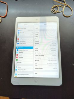Ipad mini 1 64gb small crack
