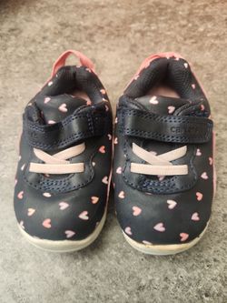 Shoes for kids size 6M
