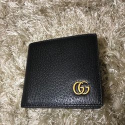 Gucci Black Marmont Wallet 