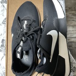 Women’s Nike Shoes 