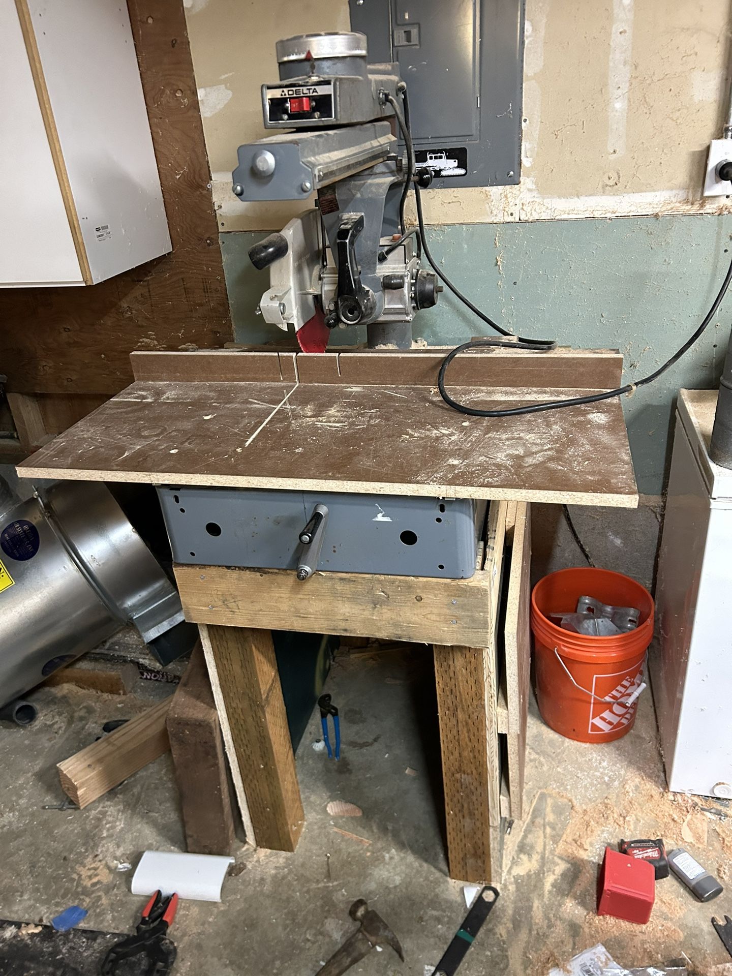 Delta 33-890 12” Radial Arm Saw