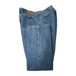 Wrangler Medium Blue Stone wash style Number 97601VR 34x32 Relaxed Fit