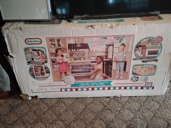 Little Tikes Café & Bakery Play Set