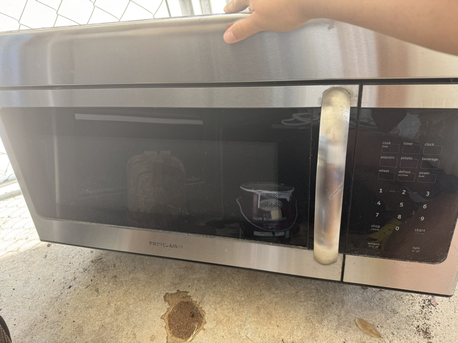Microwave