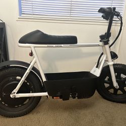 Caroma Electric Scooter