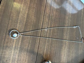 Sterling Silver Chain Necklace with Pearl Circle Pendant